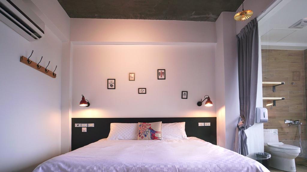 The Red Hotel Nanwan Exterior photo