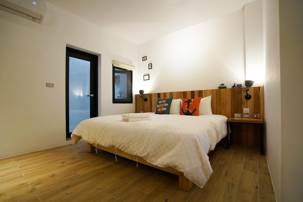 The Red Hotel Nanwan Exterior photo