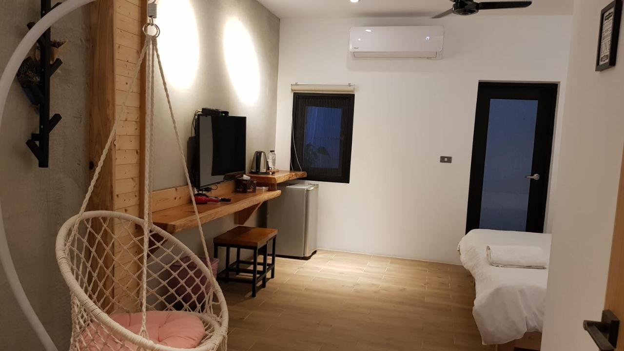 The Red Hotel Nanwan Exterior photo